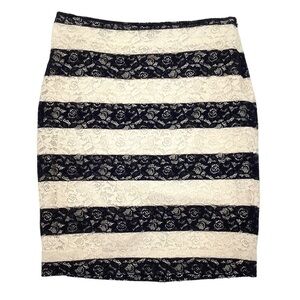 FINAL PRICE The Limited Lace Pencil Skirt NWT Size 14